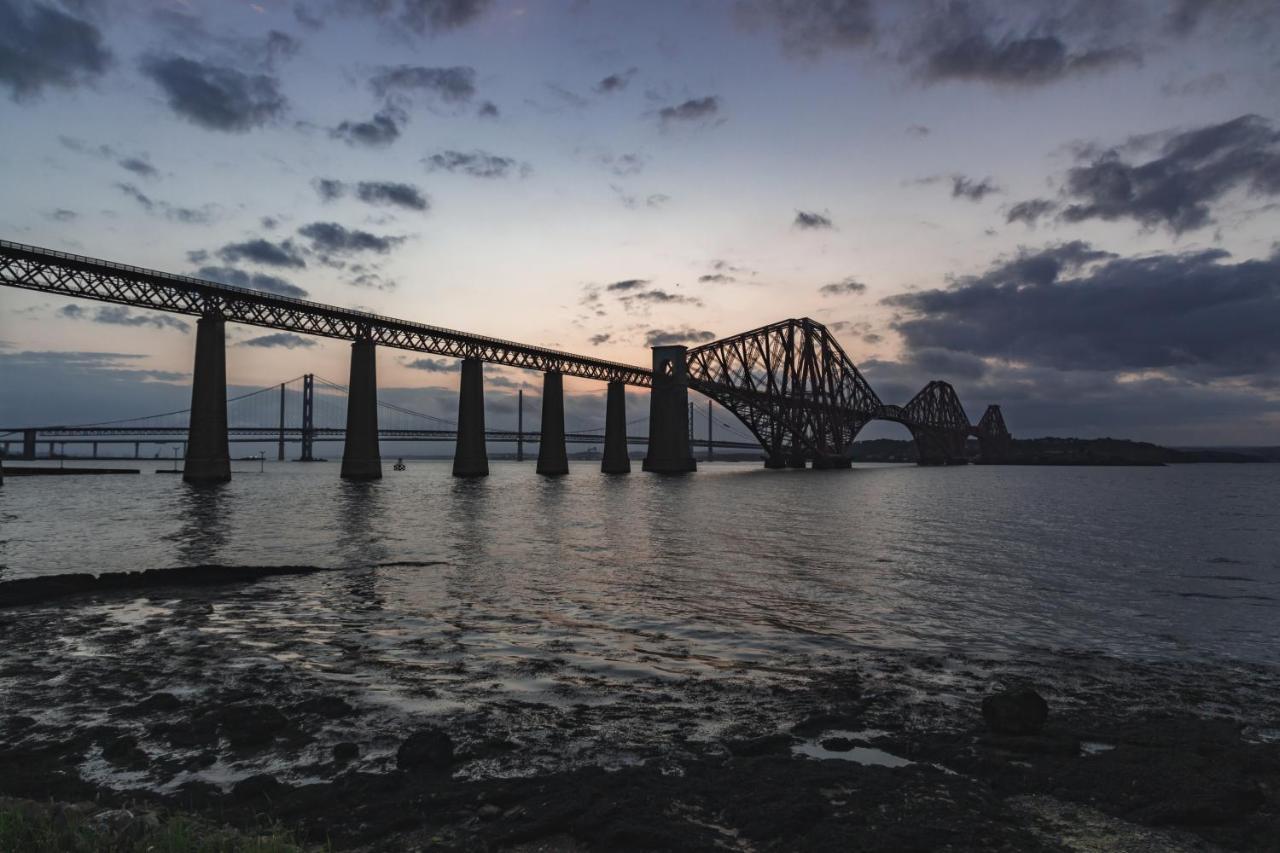 The Queens South Queensferry Exteriör bild